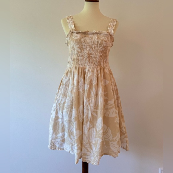 GAP Smock Palm Print Sundress - Picture 3 of 9